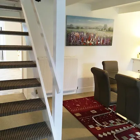 Feock Beautiful Sunny Holiday home