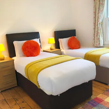 Feock Beautiful Sunny Holiday home